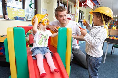 formation auxiliaire de creche